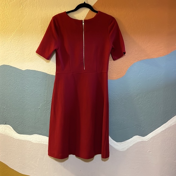 Red dress with sleeves Small/Petite - Picture 3 of 5